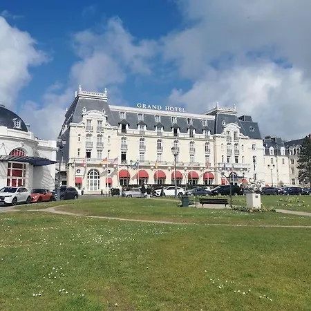 Appartement Cosy, Refait A Neuf, 5 Min A Pied De La Cabourg