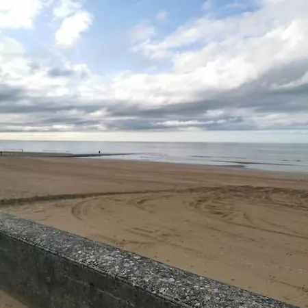 Appartement Cosy, Refait A Neuf, 5 Min A Pied De La Cabourg