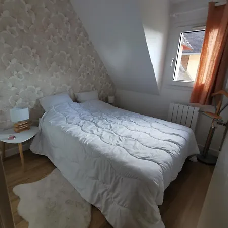 Cosy, Refait à Neuf, 5 Min à Pied De La * Cabourg